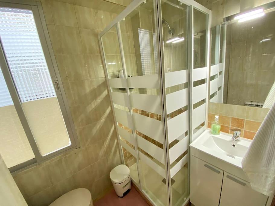 Habitacion Interior En Madrid Exteriör bild